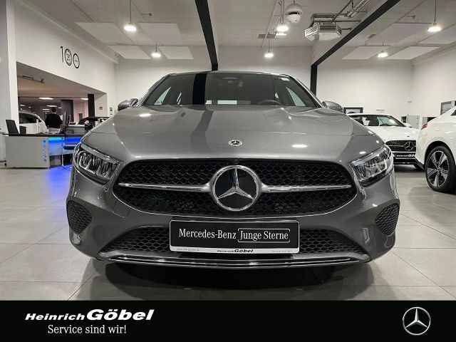 Mercedes-Benz A 220 4MATIC Progressive