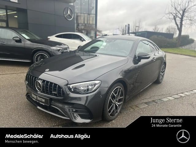 Mercedes-Benz E 200 AMG Line Coupé