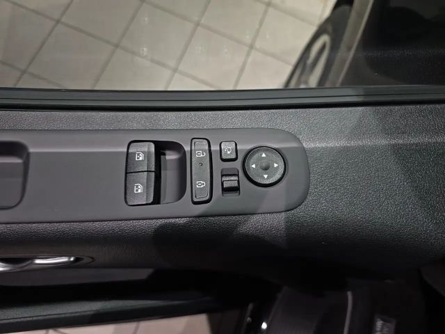 Hyundai Staria Trend