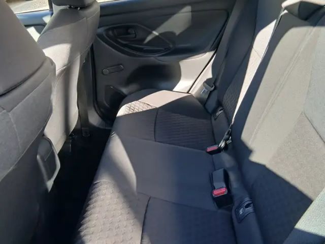 Toyota Yaris Active Hybride