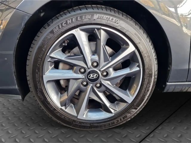 Hyundai i30 T-GDi Trend