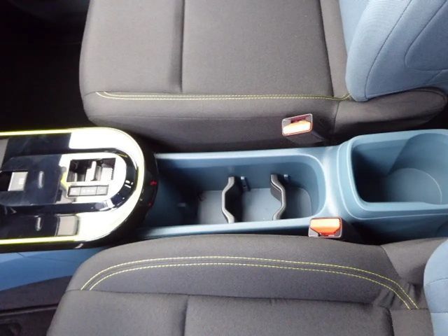 Fiat Grande Panda Hybrid mHEV 110 6-Gang eDCT Icon