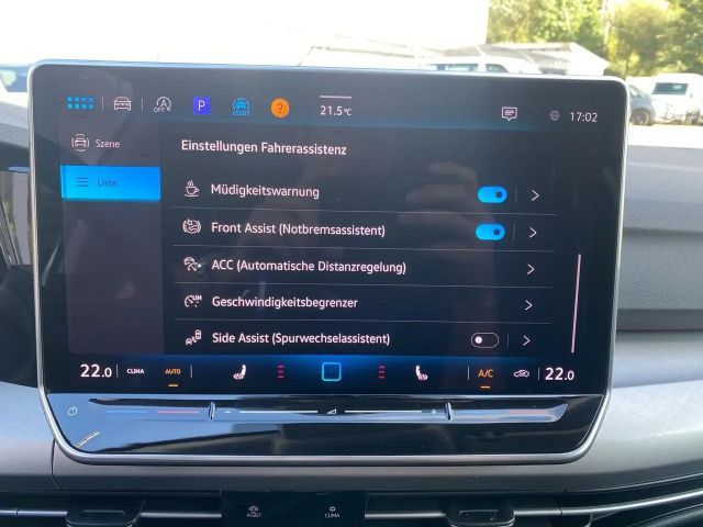 Volkswagen Golf DSG Life Variant