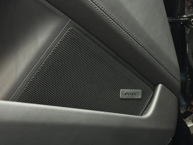 Porsche 992 Black Edition Coupé GTS