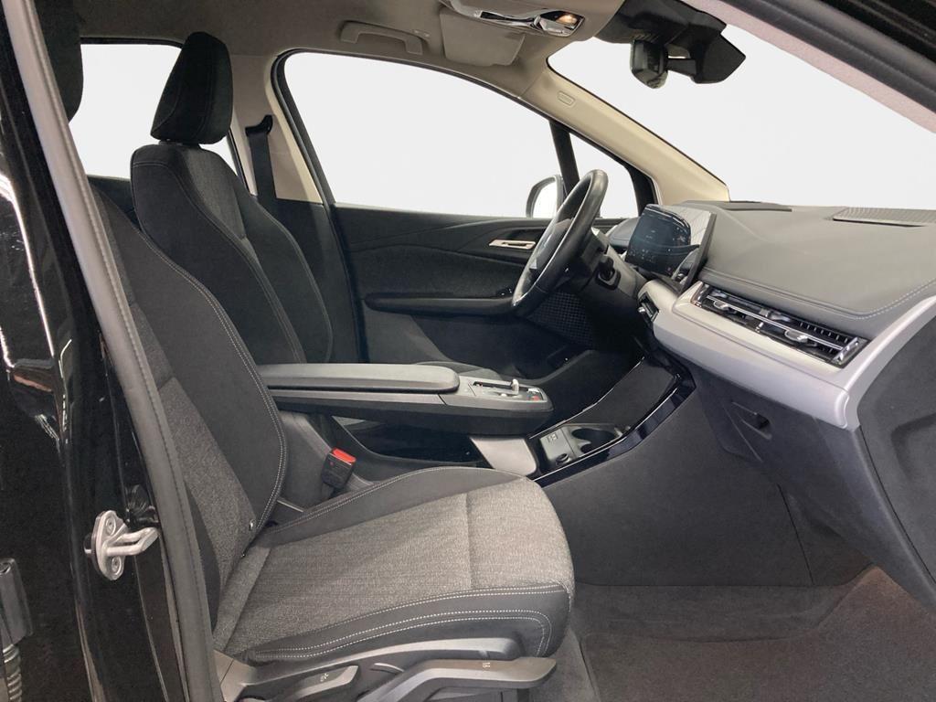 BMW 220 220i Active Tourer