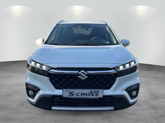 Suzuki S-Cross Hybrid
