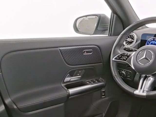 Mercedes-Benz EQA 300 4MATIC Progressive