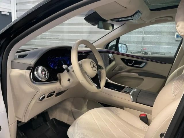 Mercedes-Benz EQS SUV AMG Line