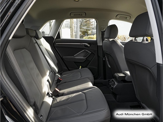 Audi Q3 35 TDI S-Tronic