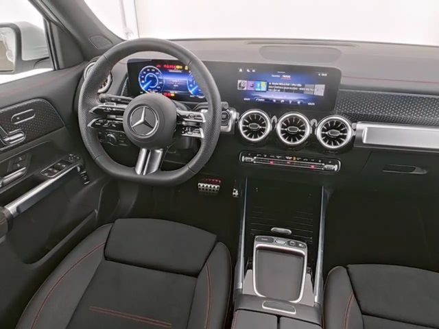 Mercedes-Benz EQB 350 4MATIC AMG Line
