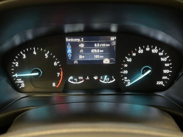 Ford Puma EcoBoost Titanium