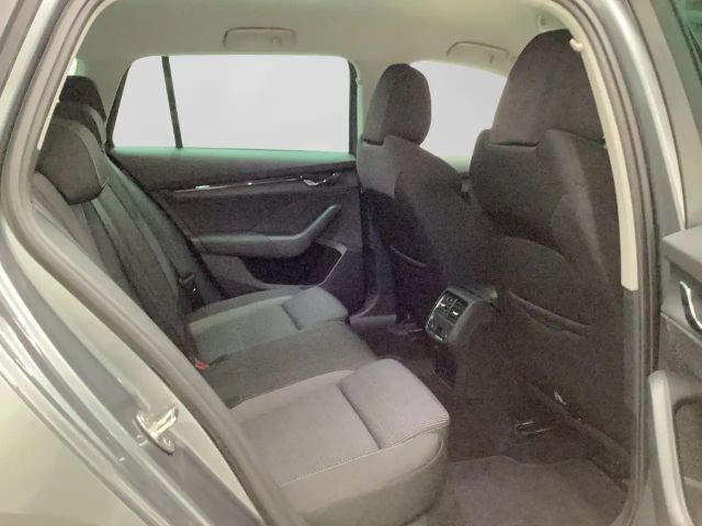 Skoda Octavia 2.0 TDI Ambition Combi