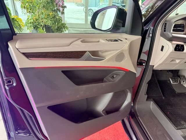 Volkswagen Multivan Style T7