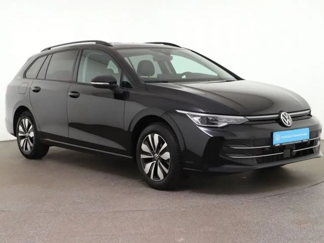 Volkswagen Golf 1.5 TSI Golf VIII Variant