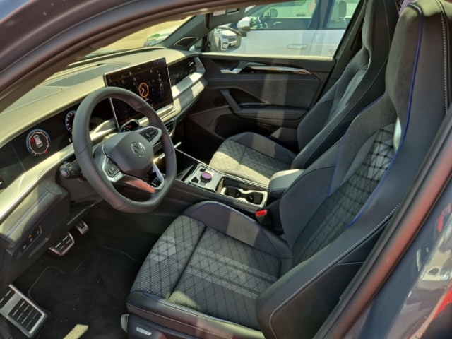 Volkswagen Tayron 2.0 TDI 4Motion DSG R-Line