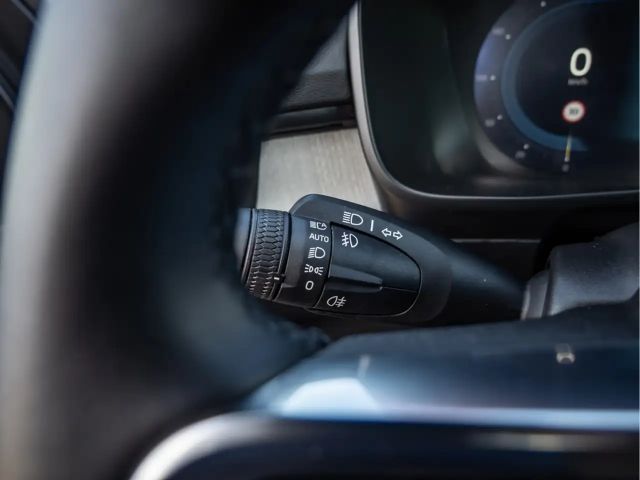 Volvo XC40 Dark Plus