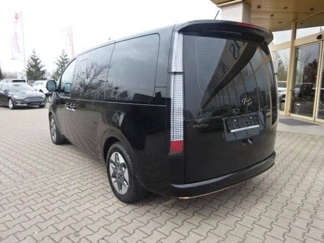 Hyundai Staria Signature Vierwielaandrijving