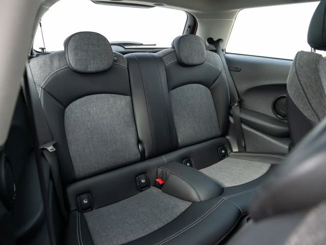 MINI Cooper PANO+NAVI+LED+KAMERA+KEYLESS+KLIMAAUT+