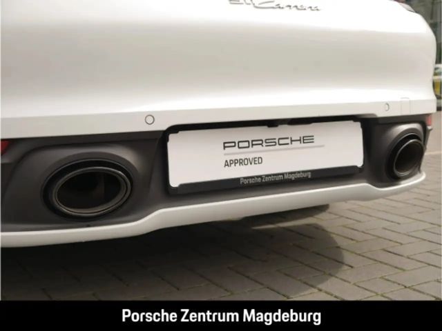 Porsche 992 Carrera Coupé