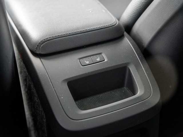 Volvo XC60 AWD Dark Plus T8