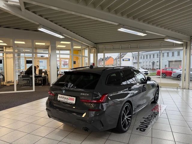 BMW 320 320e M-Sport Touring