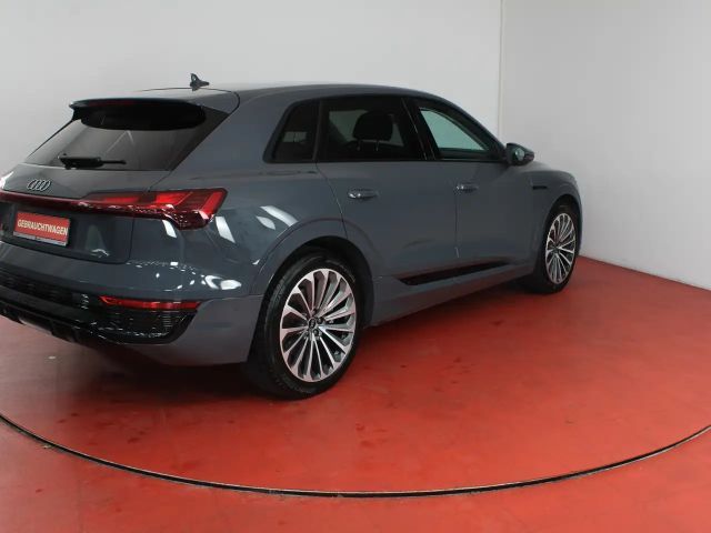 Audi Q8 e-tron 55 Quattro S-Line