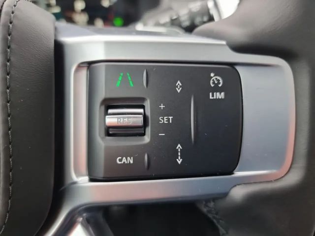 Land Rover Discovery D250 Dynamic HSE