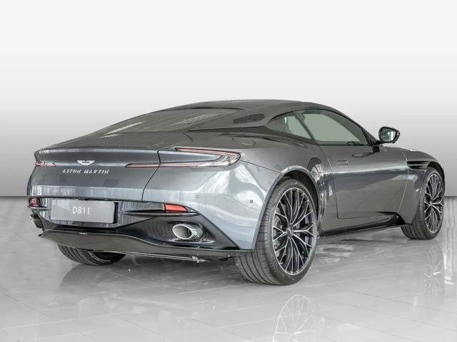 Aston Martin DB11 V8