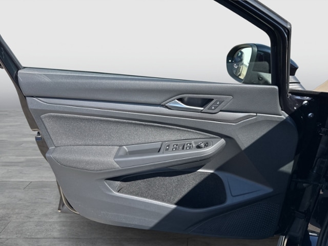 Volkswagen Golf DSG Golf VIII Plus