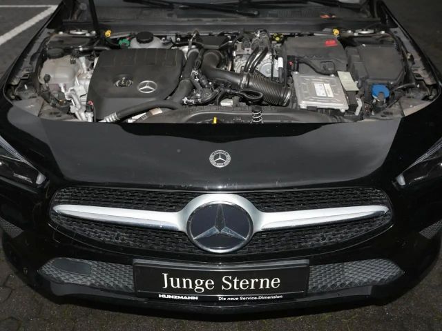 Mercedes-Benz CLA 250 CLA 250 e Coupé