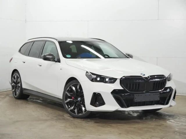 BMW 520 520d M-Sport Touring