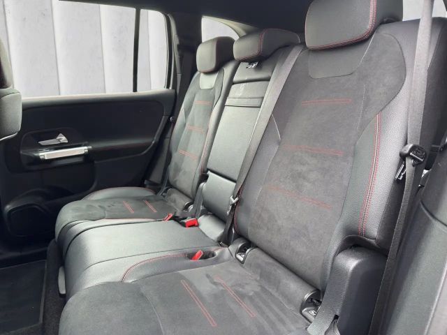 Mercedes-Benz EQB 300 4MATIC AMG Line