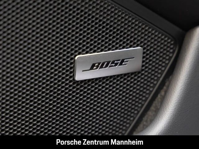 Porsche 992 Carrera Coupé GTS