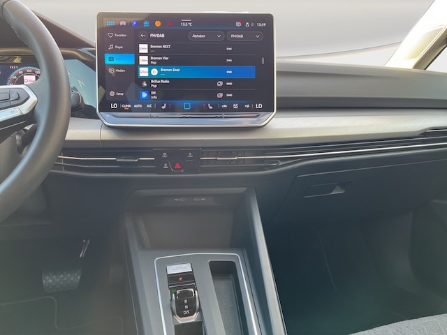 Volkswagen Golf 1.5 eTSI DSG Golf VIII Life