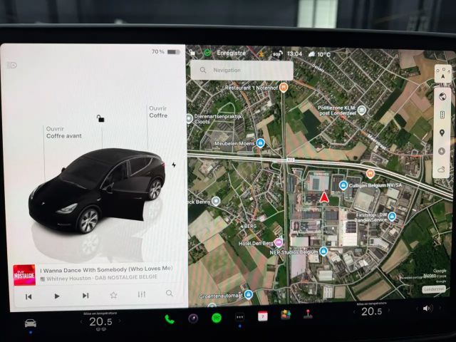 Tesla Model Y REAR WHEEL DRIVE - FULL WRAP - AUTOPILOT