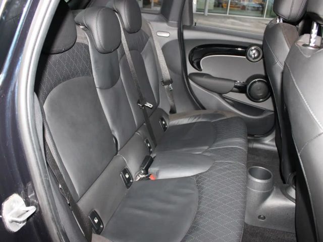 MINI Cooper S 5-deurs