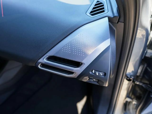 BMW 120 120d M-Sport Sedan