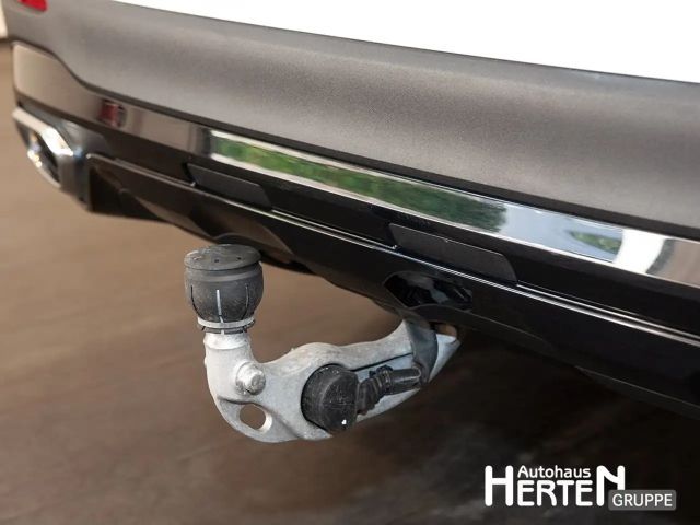 Mercedes-Benz GLC 300 AMG Line