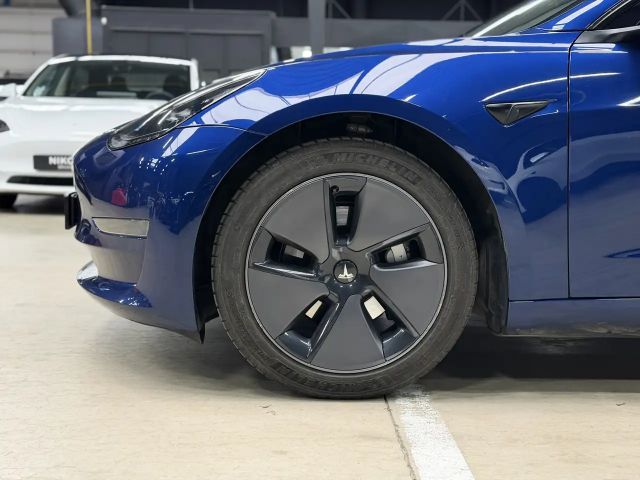 Tesla Model 3 AWD Long Range