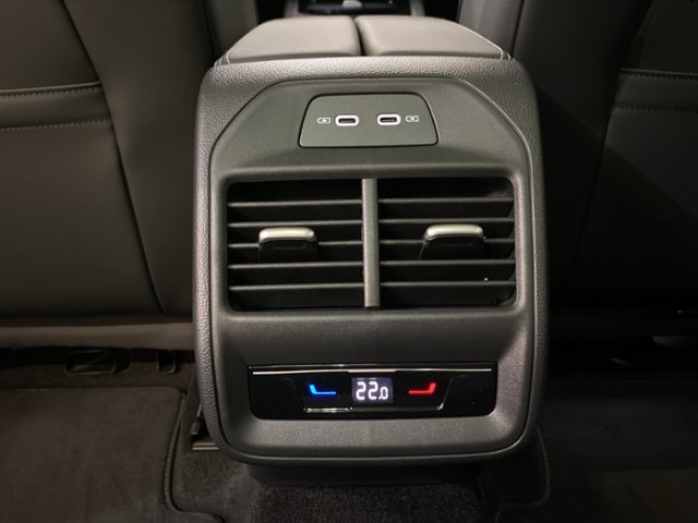 Volkswagen Passat DSG R-Line