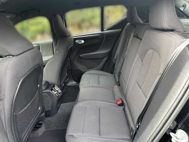 Volvo XC40 Core Recharge