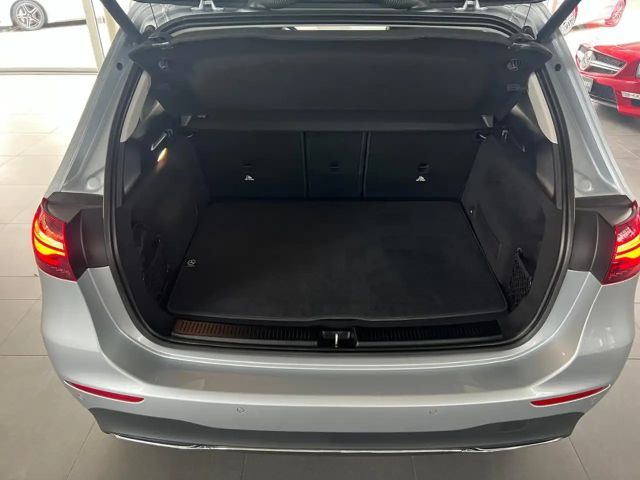 Mercedes-Benz B 200 B 200 d Progressive