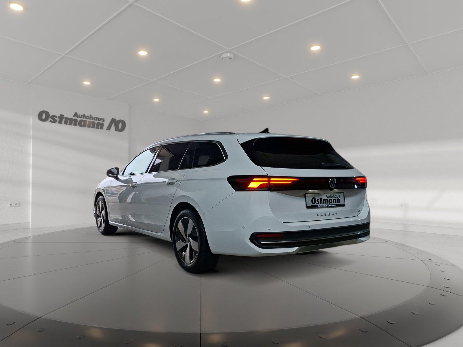 Volkswagen Passat 1.5 eTSI Business Variant