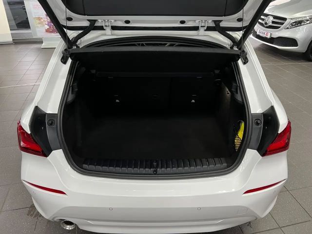 BMW 116 116d Advantage pakket Sedan