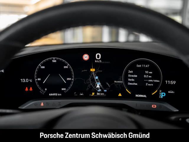 Porsche Taycan Surround-View Luftfederung Panoramadach