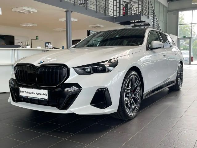 BMW 520 520d M-Sport Touring xDrive