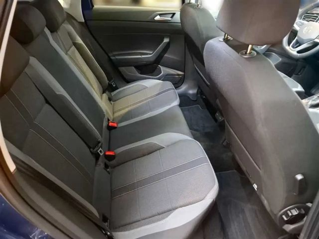 Volkswagen Polo 1.0 TSI DSG Style