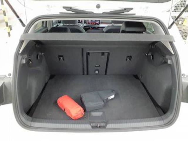 Volkswagen Golf 1.5 TSI Golf VIII Plus