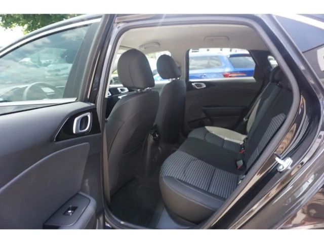 Kia Ceed 1.0T 100 Ultimate Edition Navi Kamera Indukt. 17''