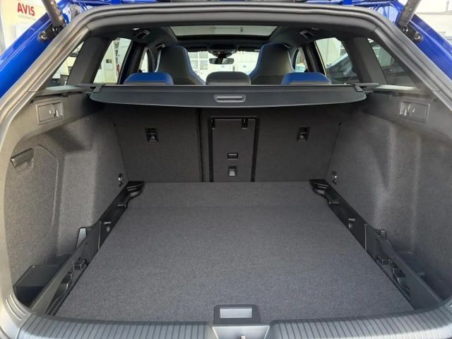 Volkswagen Golf 2.0 TSI Golf VIII Variant